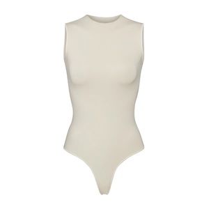 SKIMS Essential Crew Neck Sleeveless Bodysuit